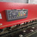 在位出售准新3200x100折弯3200x4剪板