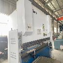 出售:2018年亚威全新数控折弯机 4 1 安装未用 喜欢的联系。